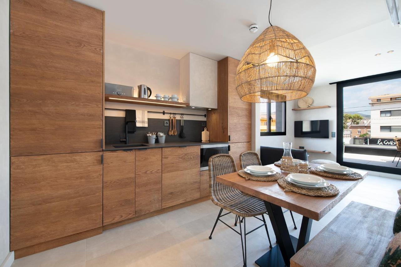 Apartamentos Balisse Castelldefels Dış mekan fotoğraf