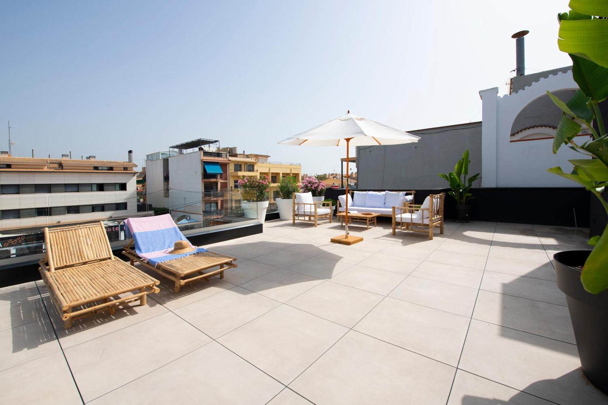 Apartamentos Balisse Castelldefels Dış mekan fotoğraf