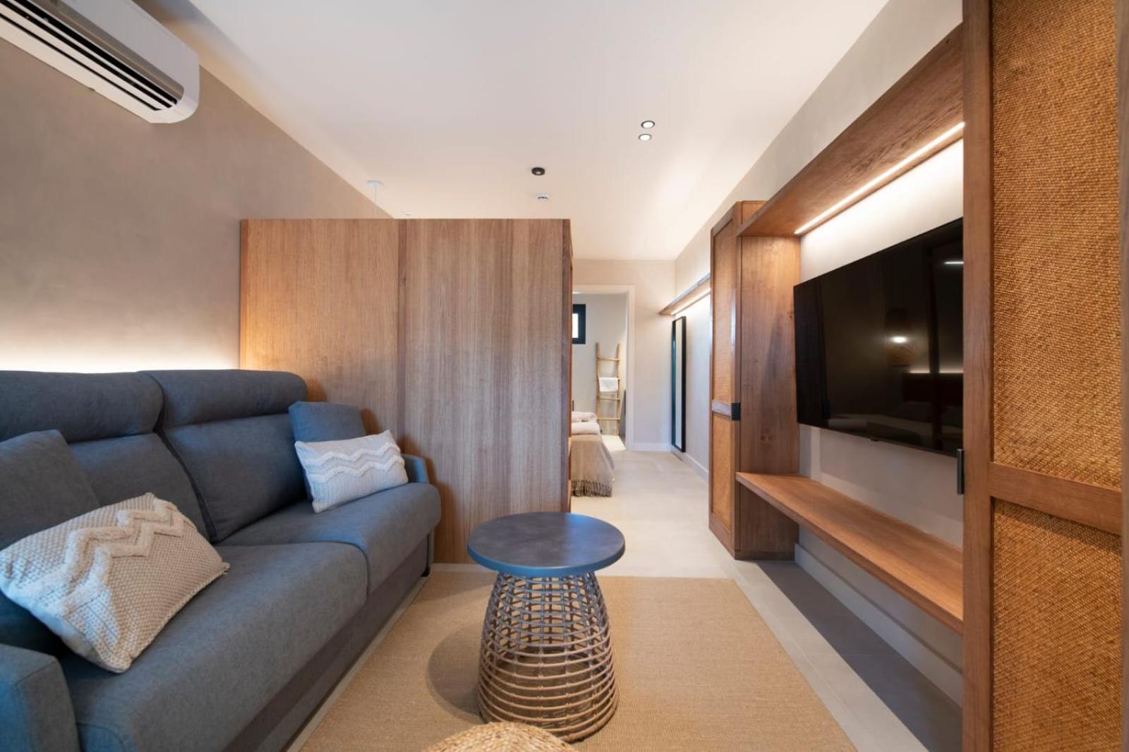 Apartamentos Balisse Castelldefels Dış mekan fotoğraf
